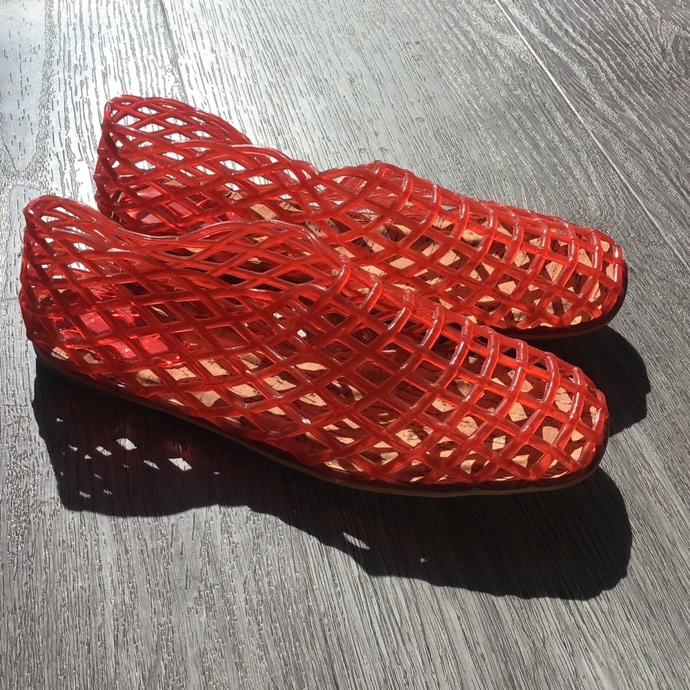 Red Women's Mesh Slip-On Shoes